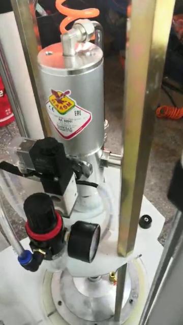 TI64110双立黄油加注机