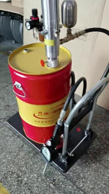 气动移动式稀油加注套件60L桶使用